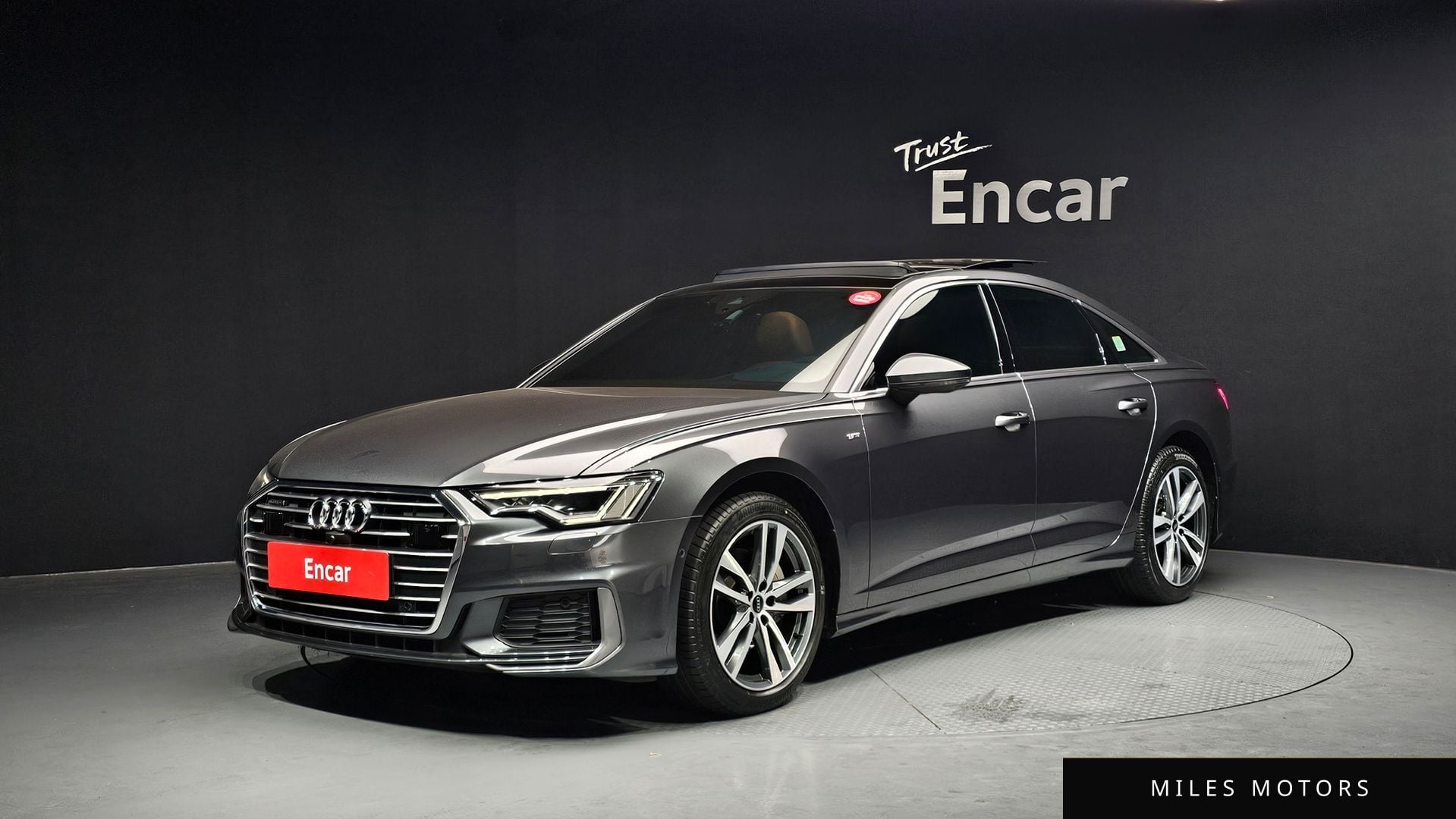 Audi A6 (C8) 2022 — фото 1 из 12