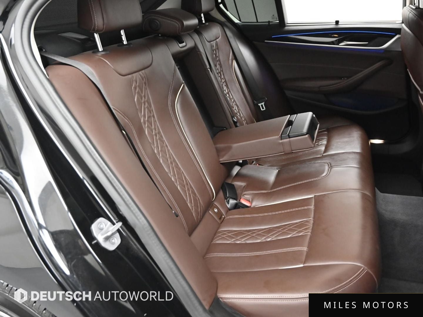BMW 5 Series (G30) 2022 — миниатюра 12