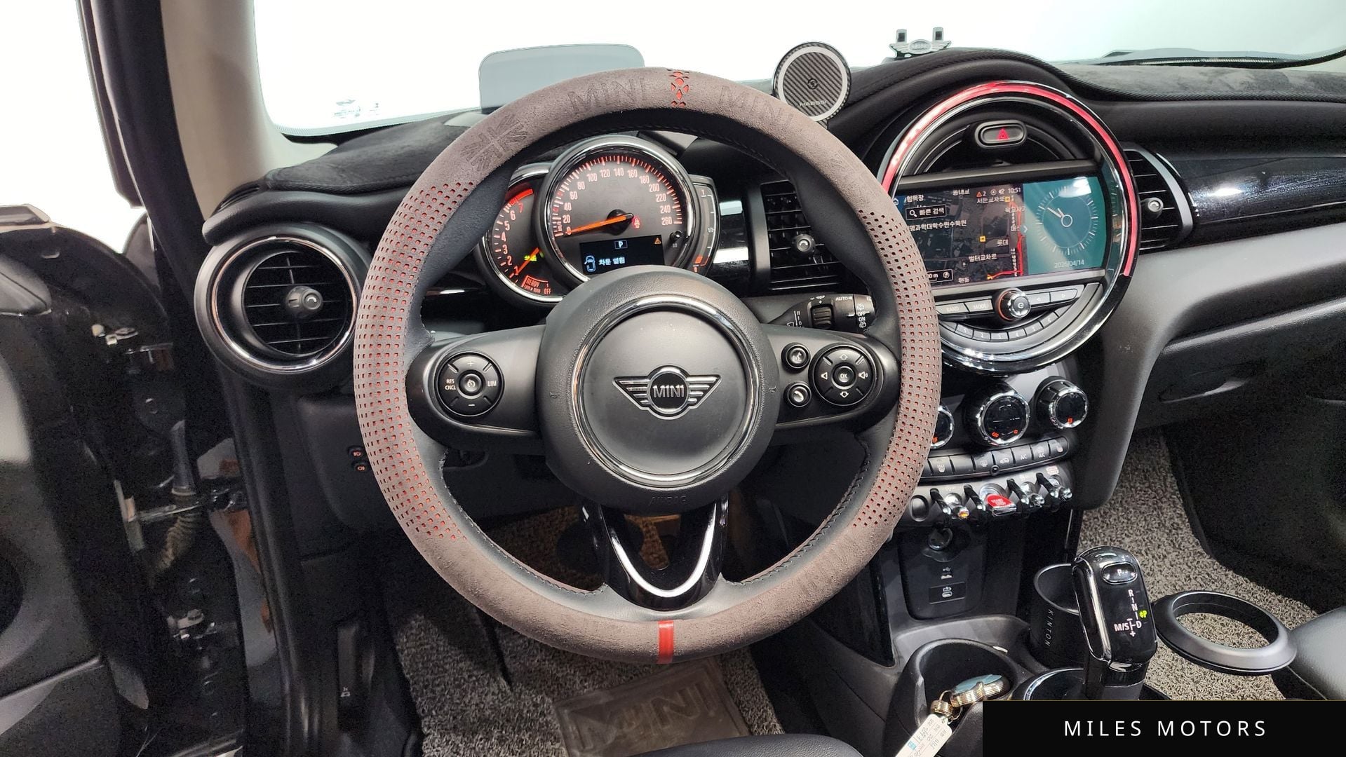 MINI 쿠퍼 2020 — миниатюра 18