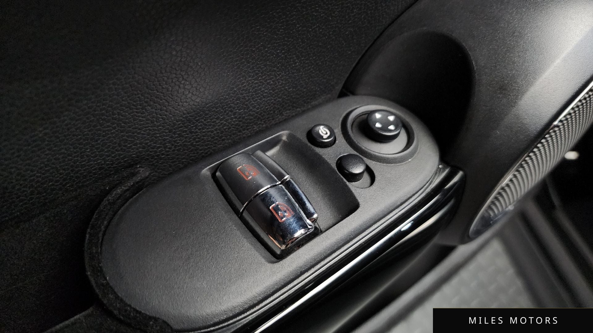 MINI 쿠퍼 2020 — миниатюра 29
