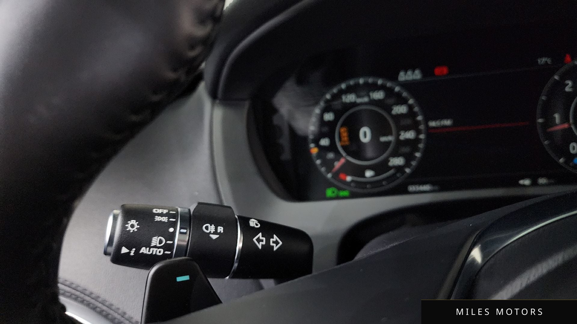 Jaguar F-PACE 2020 — миниатюра 32