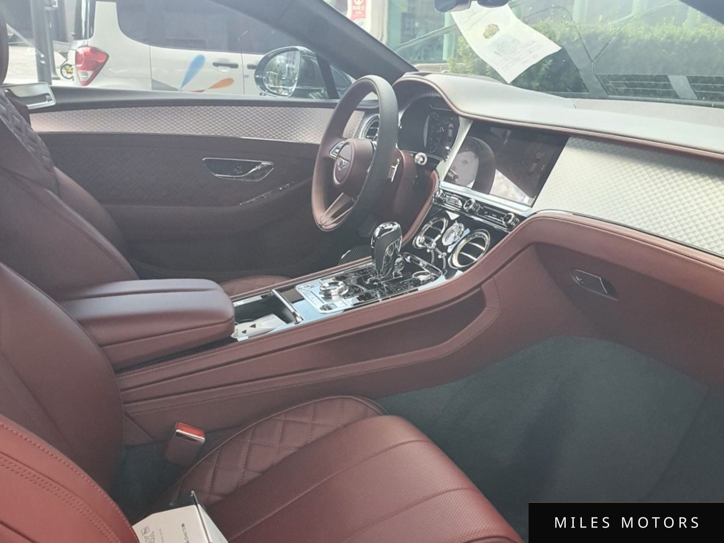 Bentley 컨티넨탈 GT 2022 — миниатюра 11