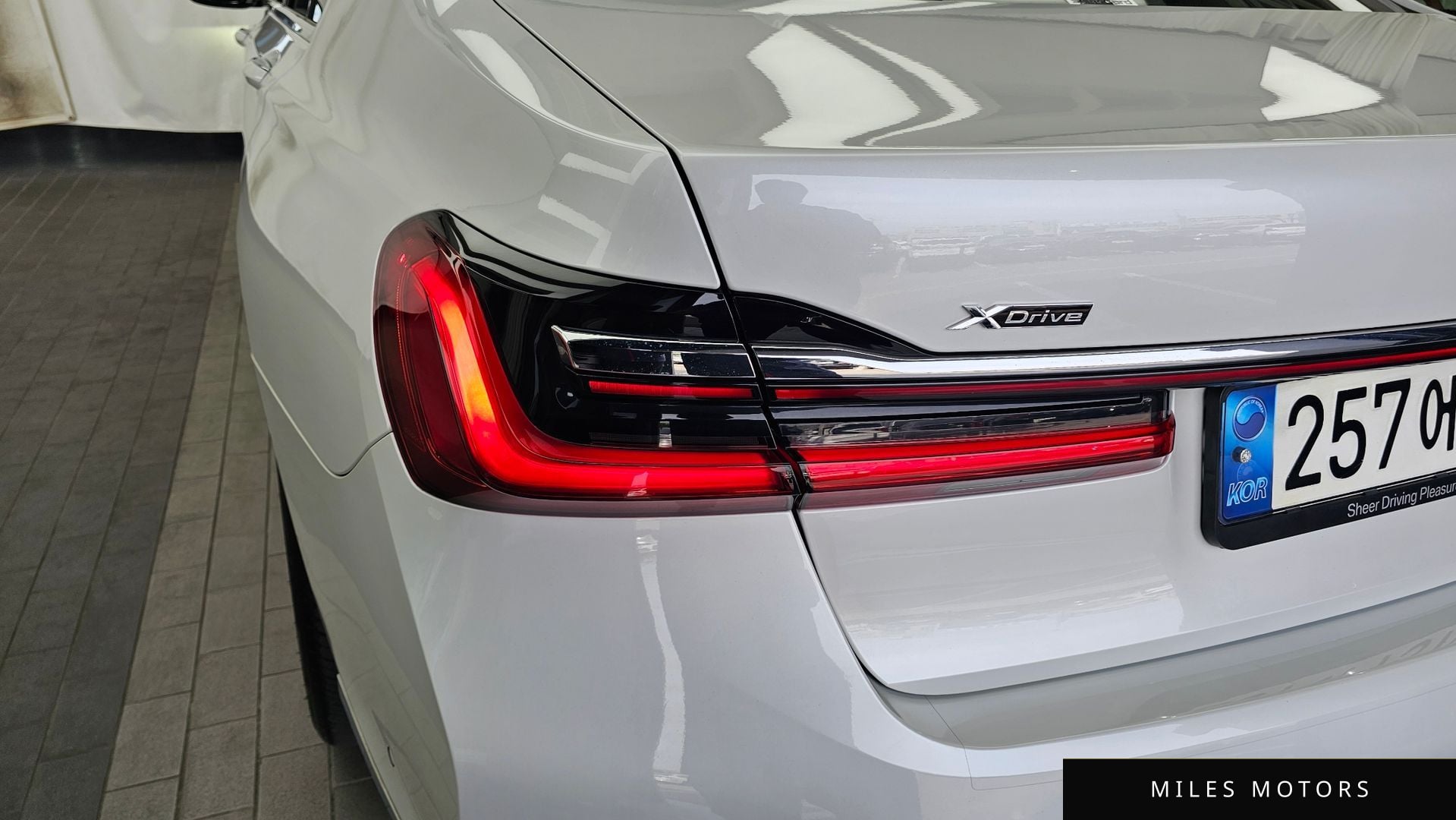 BMW 7 Series (G11) 2022 — миниатюра 9