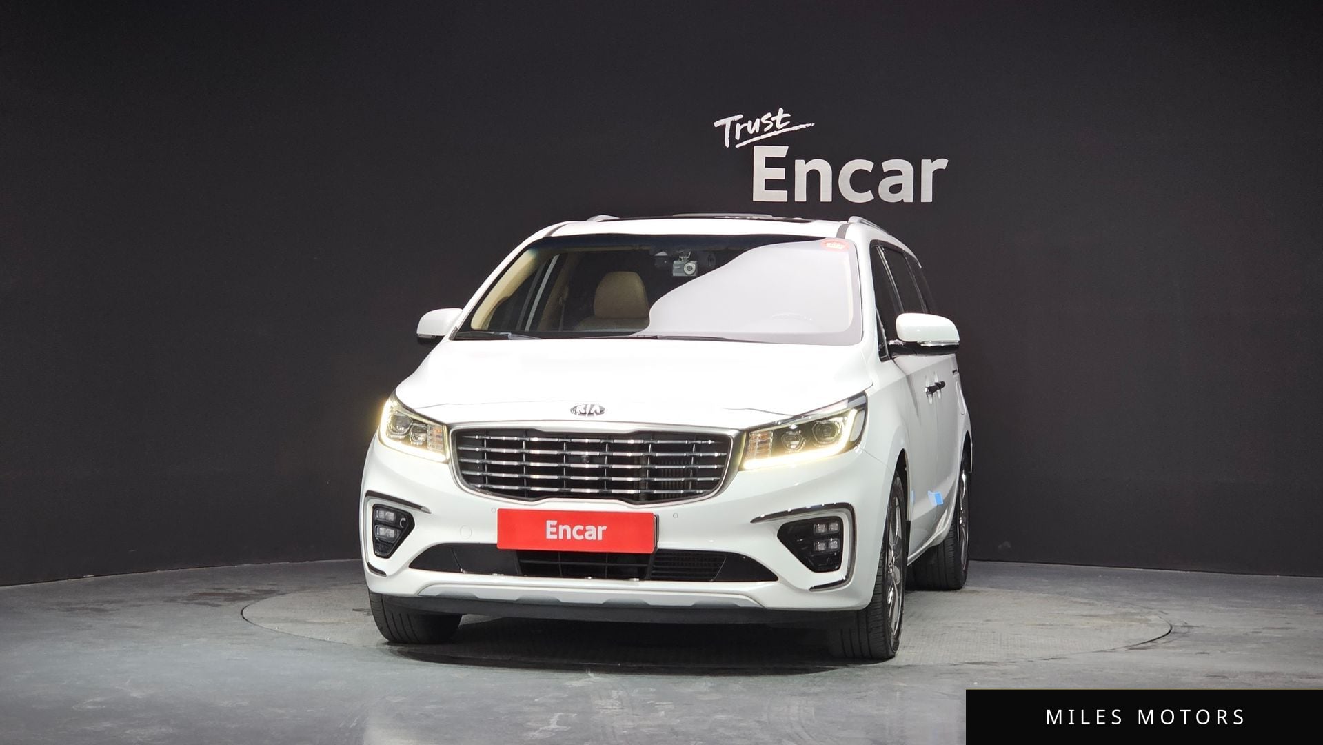 Kia Canival 2019 — миниатюра 3