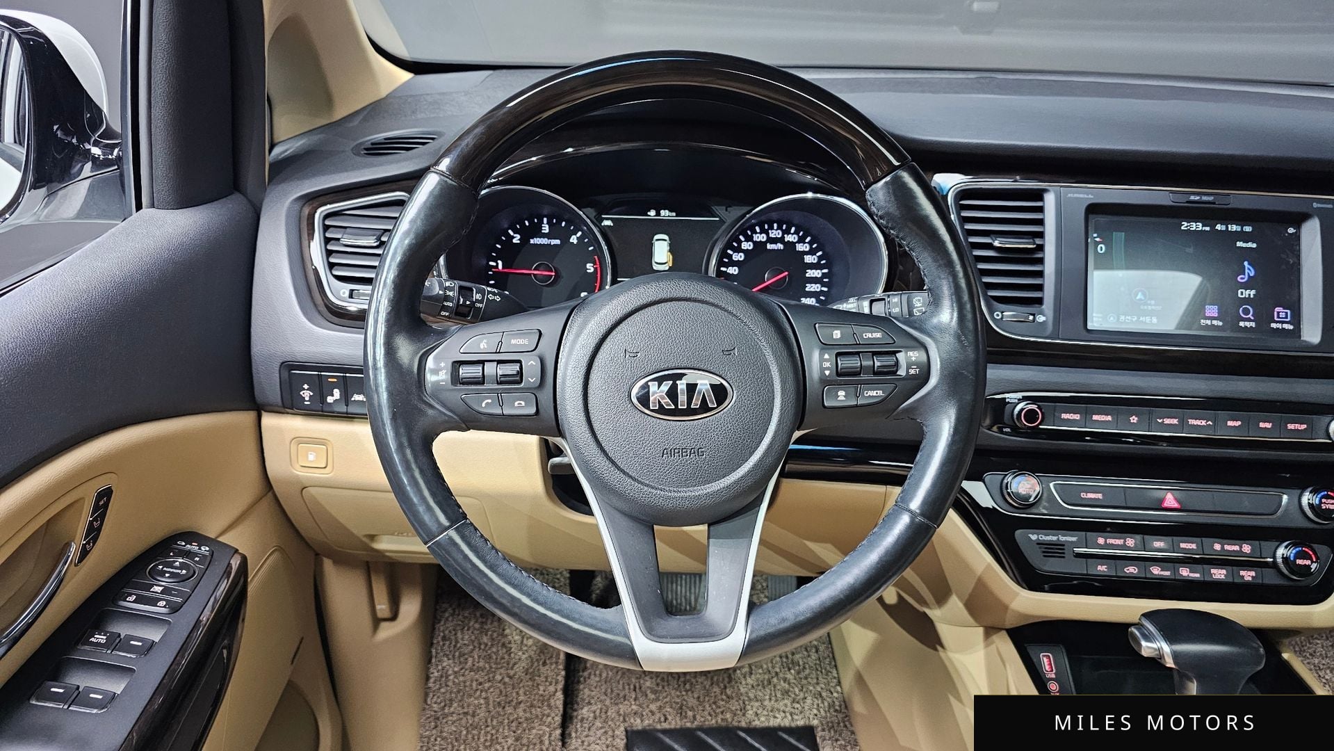 Kia Canival 2019 — миниатюра 19