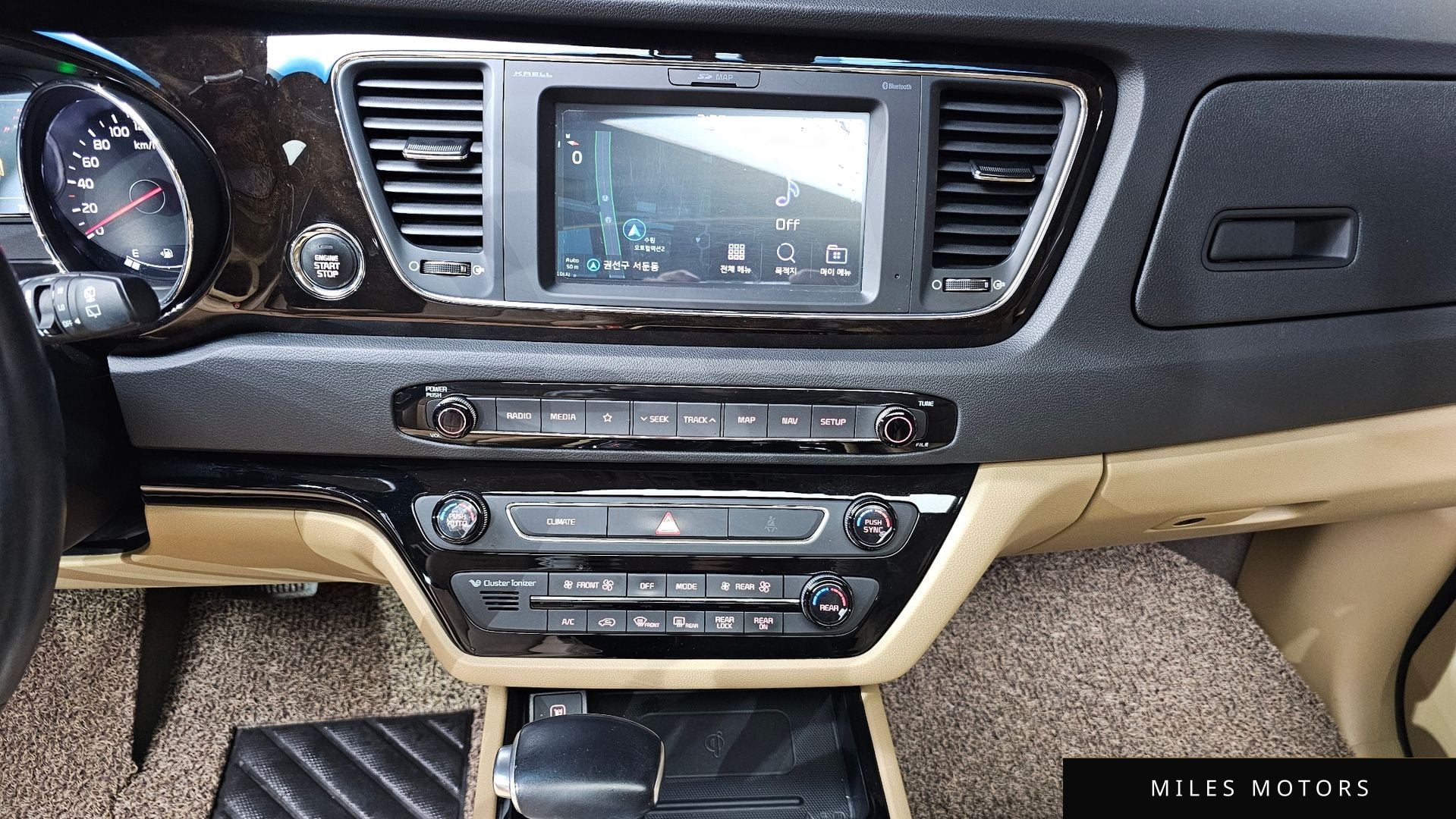 Kia Canival 2019 — миниатюра 20