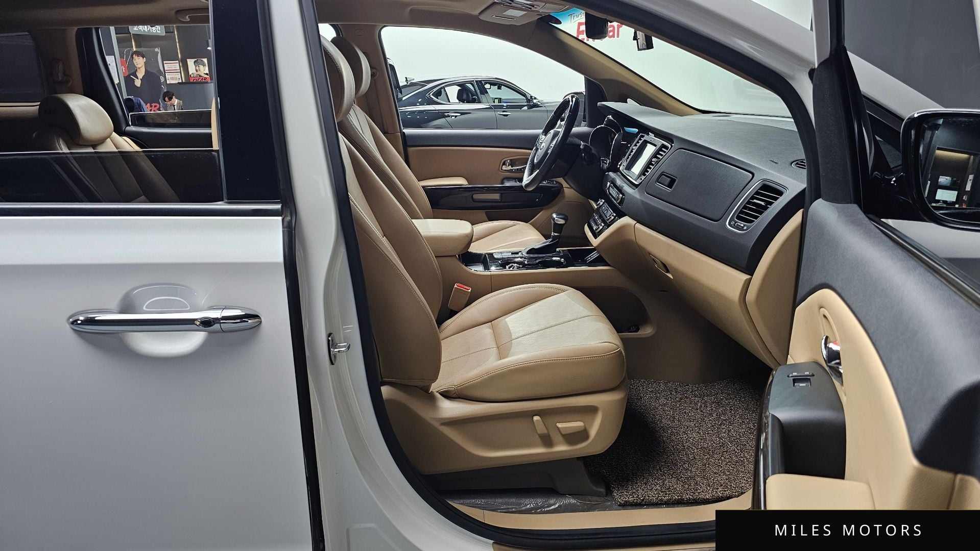 Kia Canival 2019 — миниатюра 16