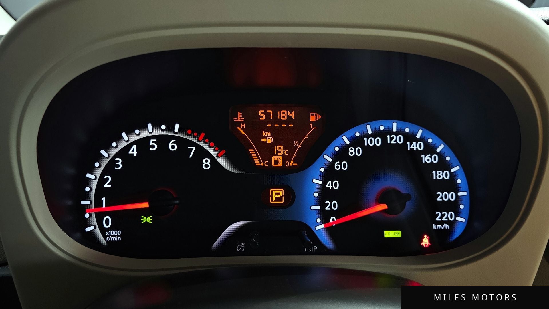 Nissan Cube 2012 — миниатюра 8