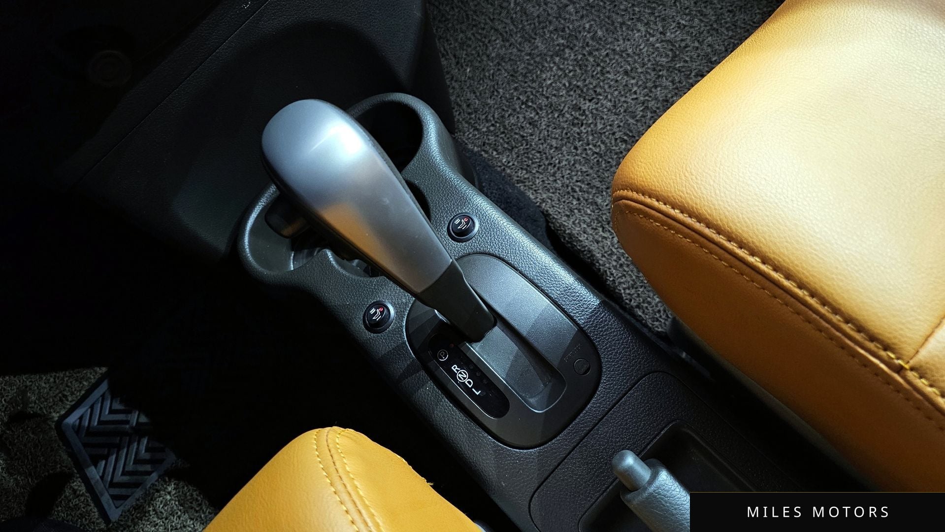 Nissan Cube 2012 — миниатюра 9