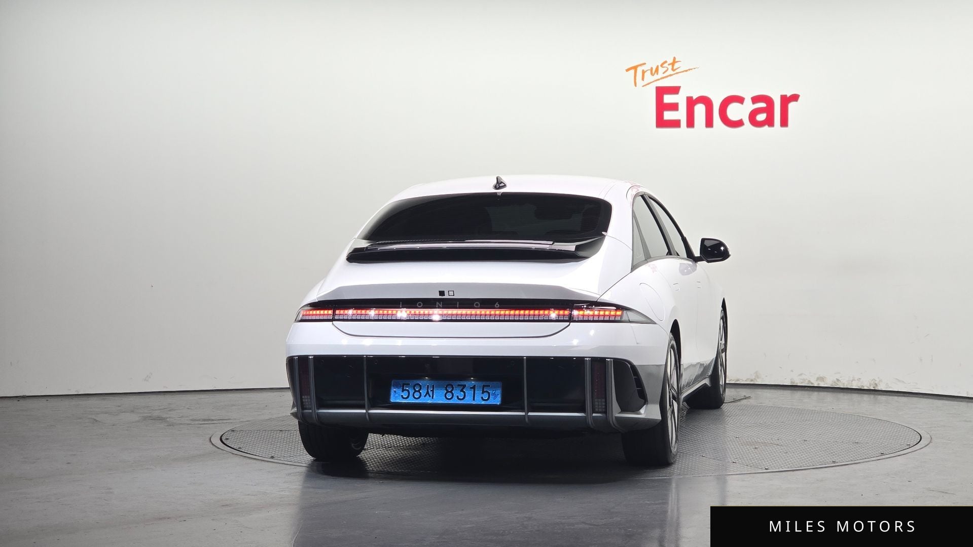 Hyundai Ioniq6 2023 — миниатюра 4