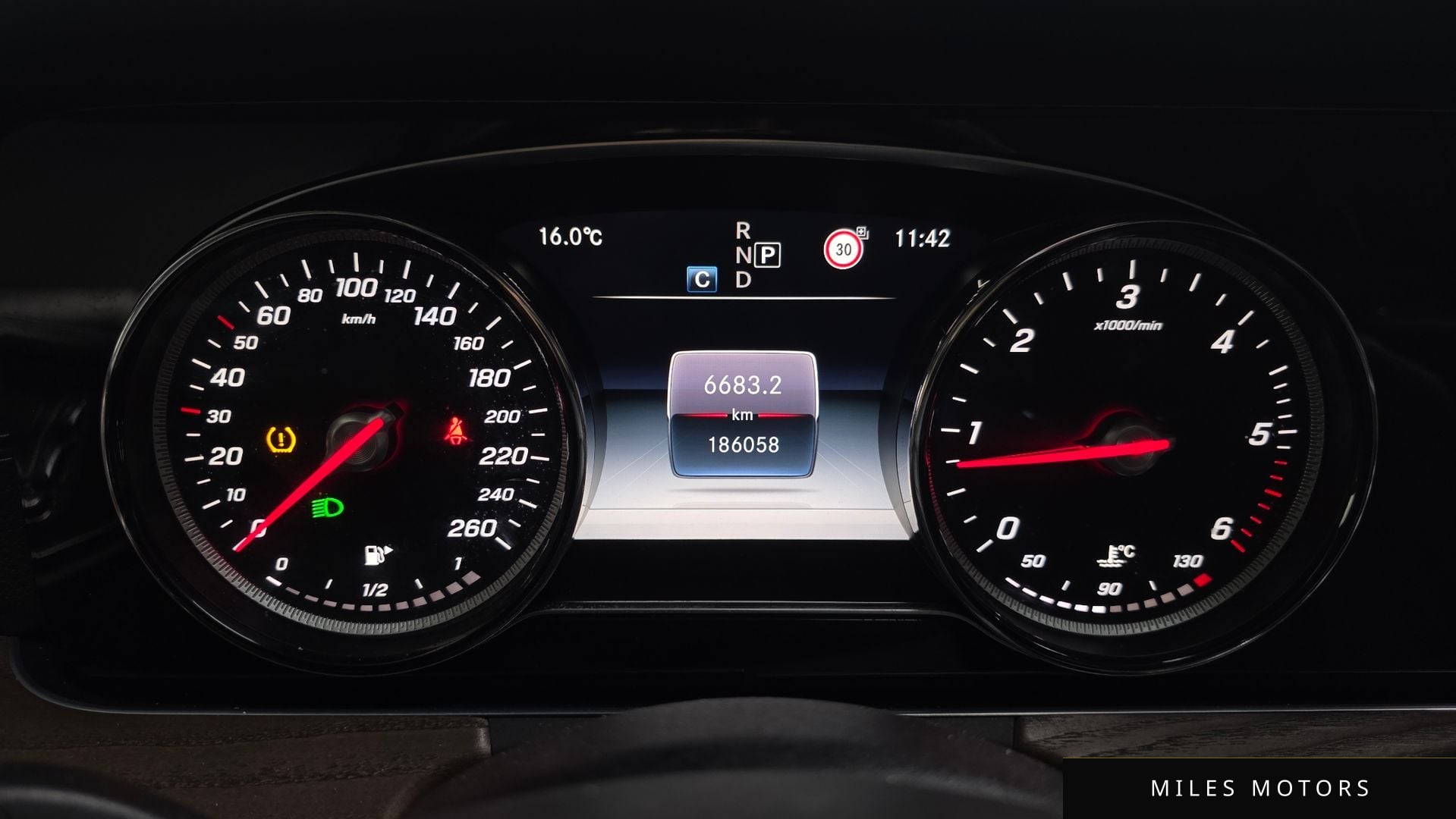Mercedes-Benz E-Class W213 2018 — миниатюра 8