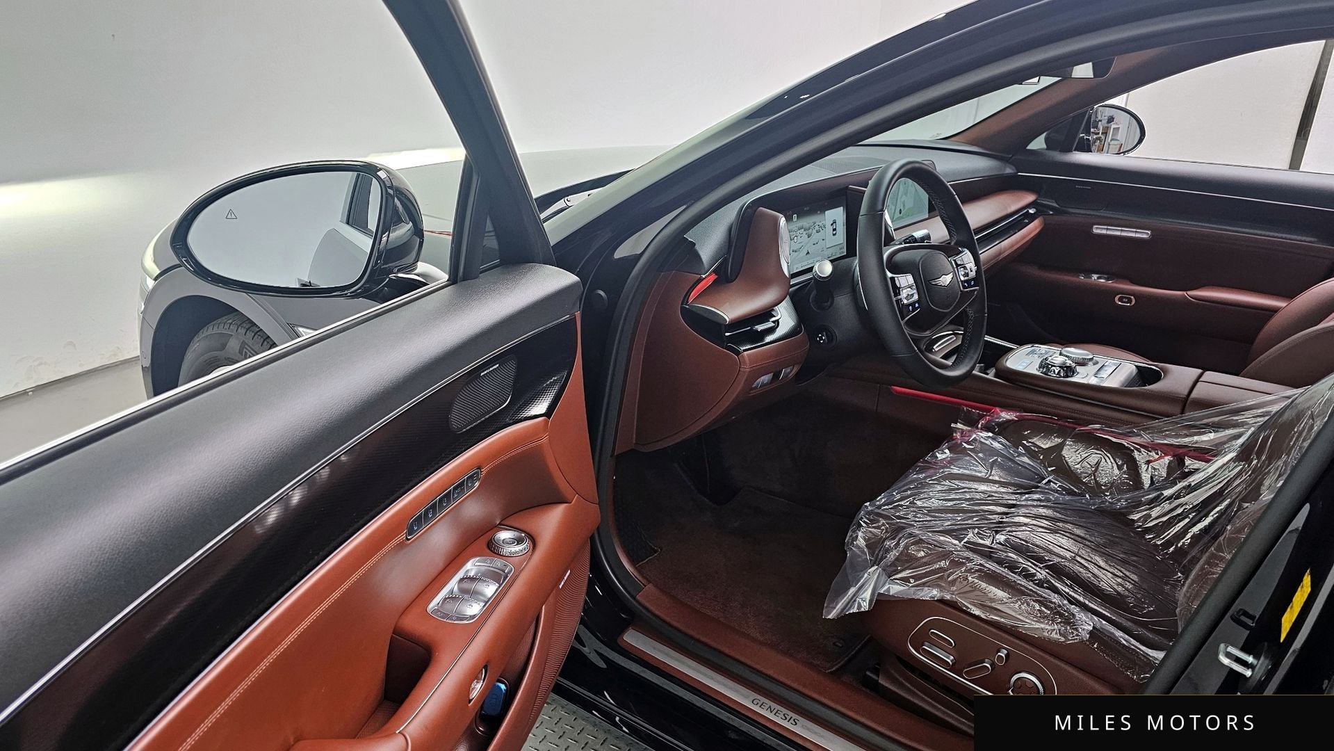 Genesis G90 (RS4) 2023 — миниатюра 10