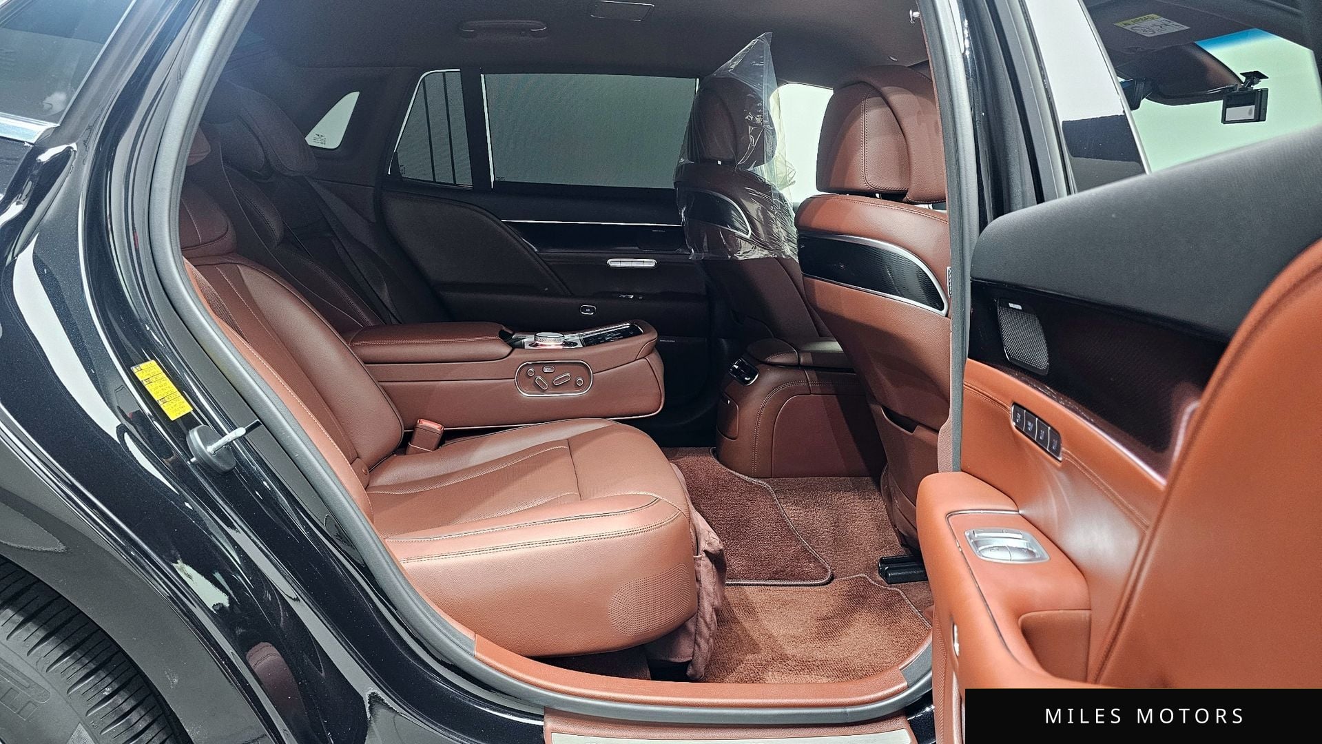 Genesis G90 (RS4) 2023 — миниатюра 11