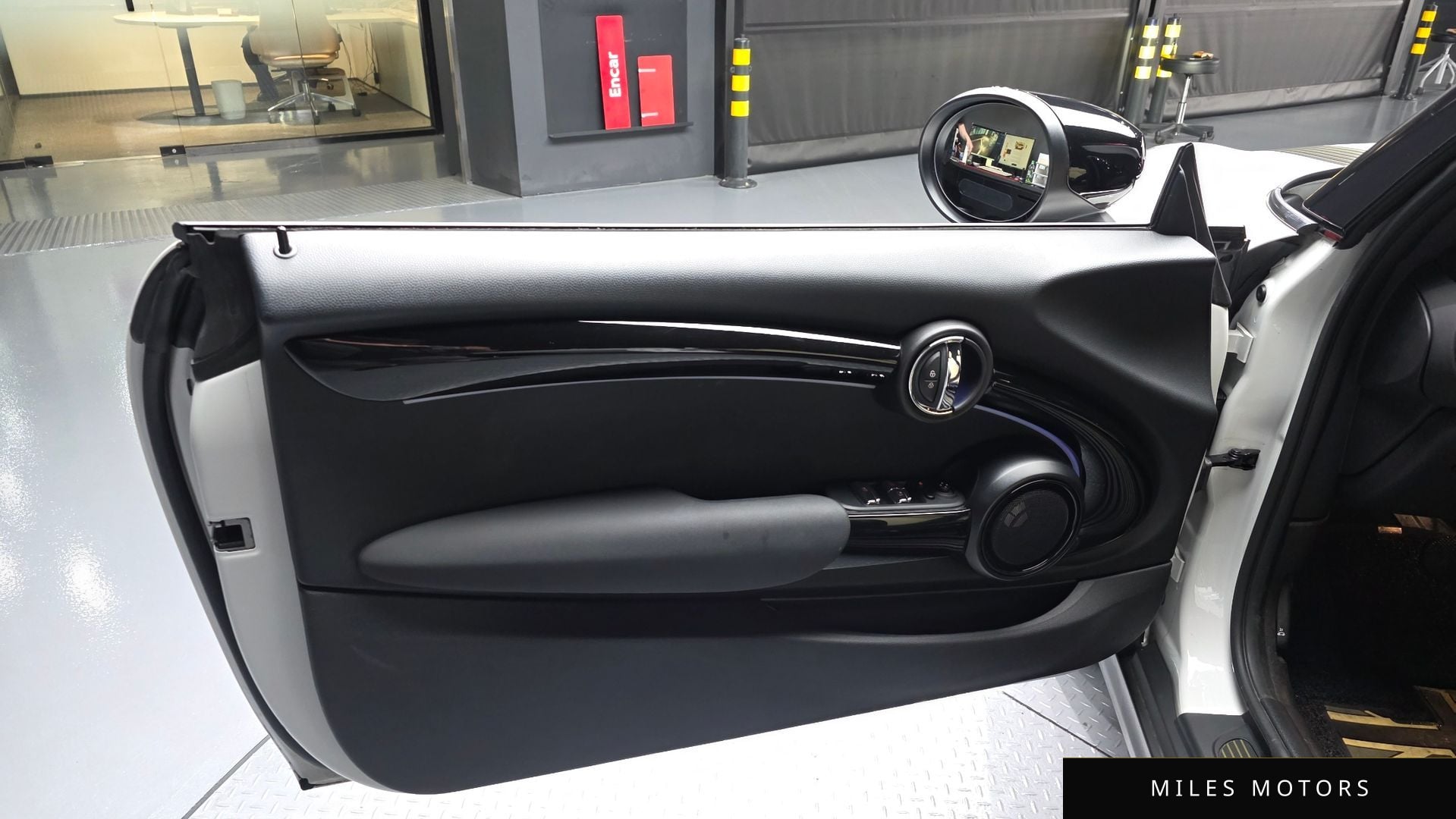 MINI 쿠퍼 S 컨버터블 2024 — миниатюра 15