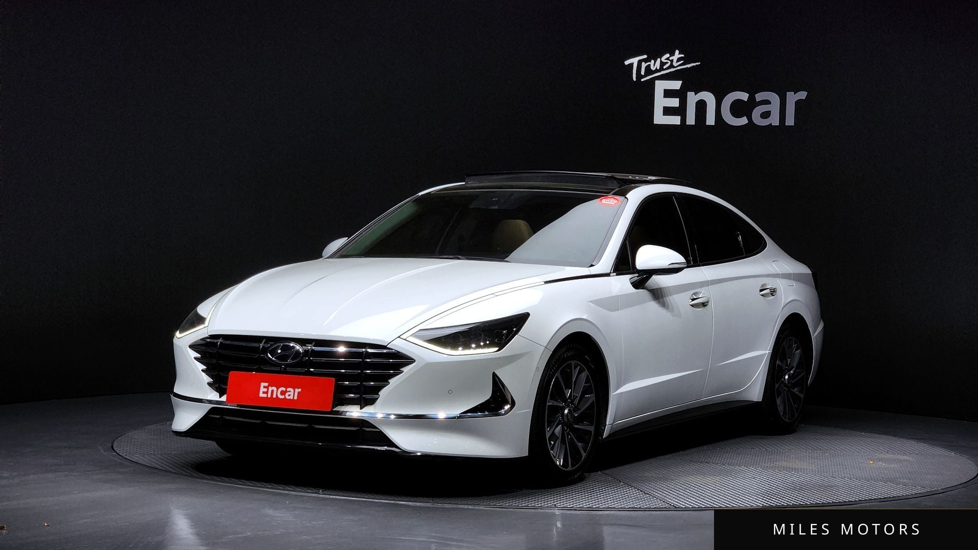 Hyundai Sonata 2020 — фото 1 из 12