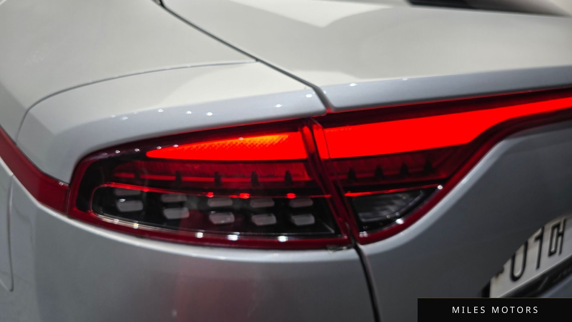 Kia Stinger 2018 — миниатюра 9