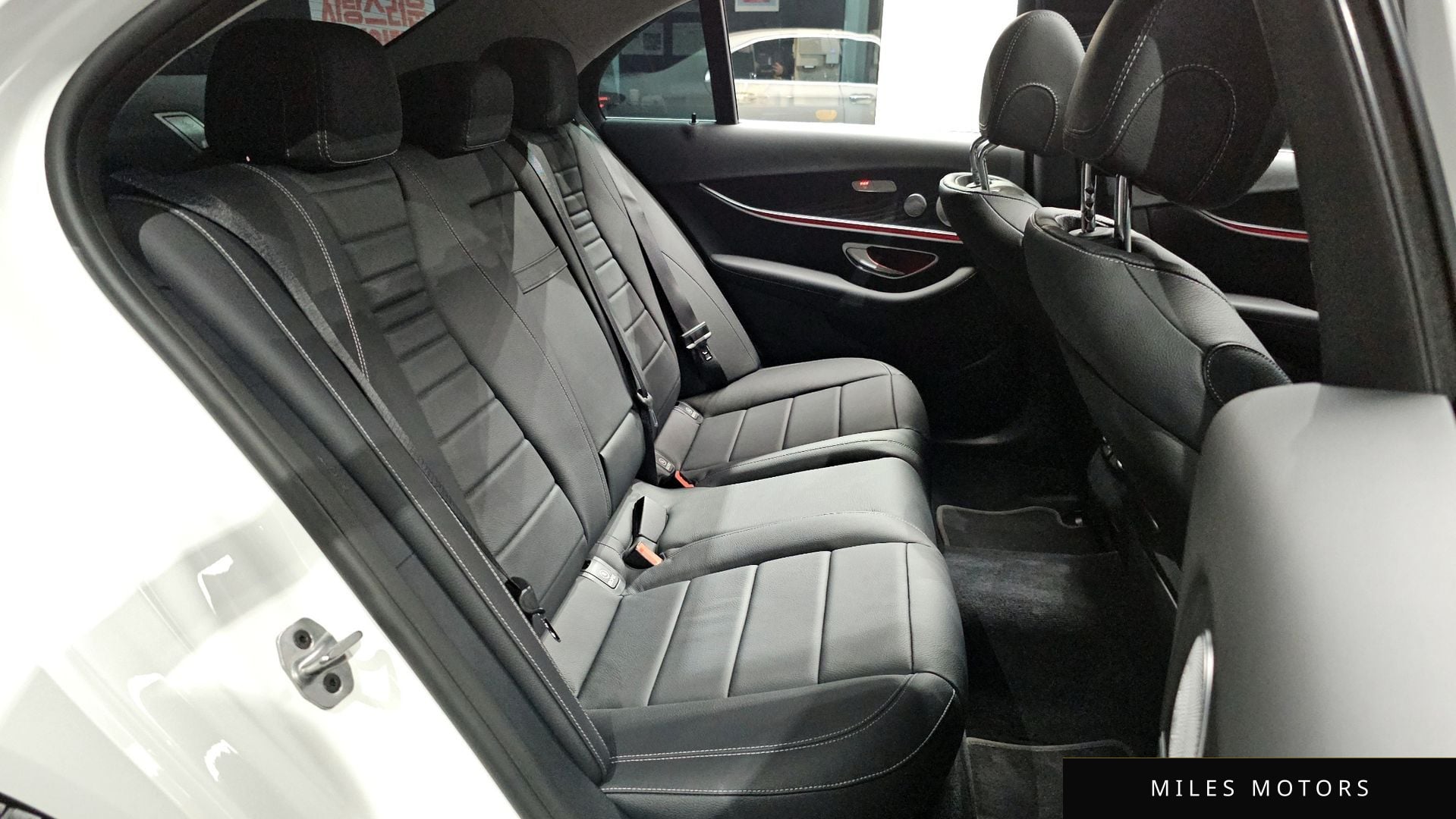 Mercedes-Benz E-Class W213 2020 — миниатюра 17