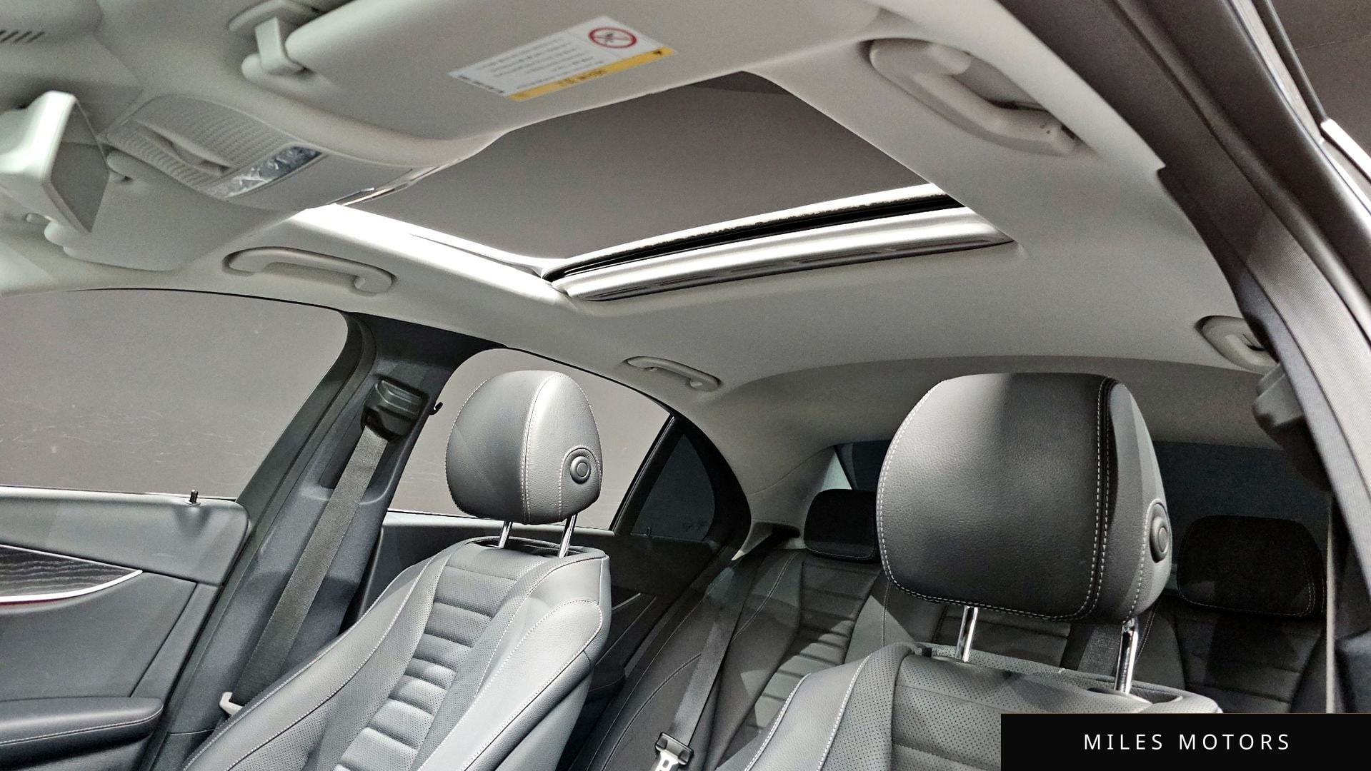 Mercedes-Benz E-Class W213 2020 — миниатюра 24