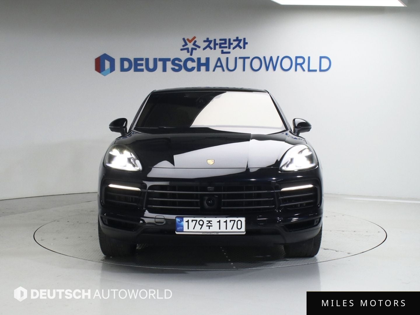 Porsche Cayenne 2022 — миниатюра 3
