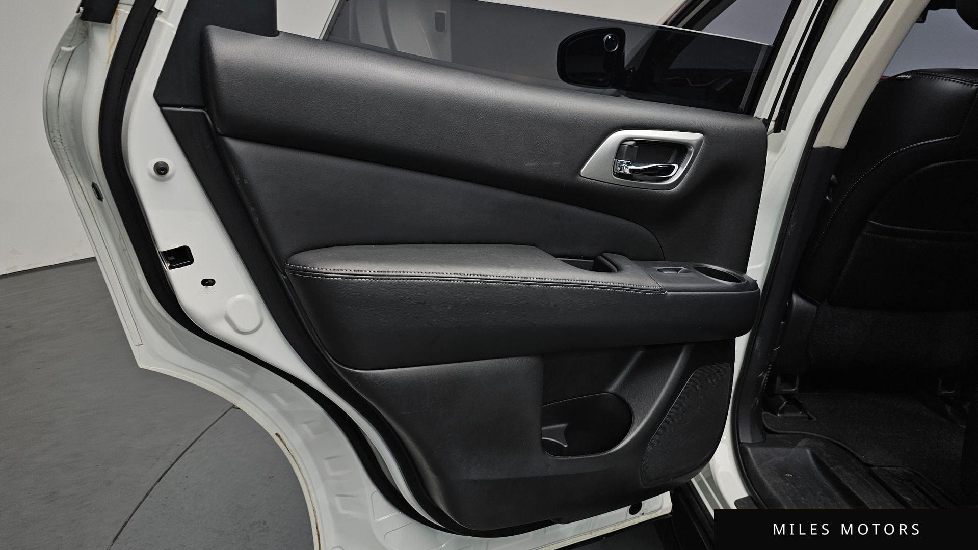 Nissan 패스파인더 2016 — миниатюра 14