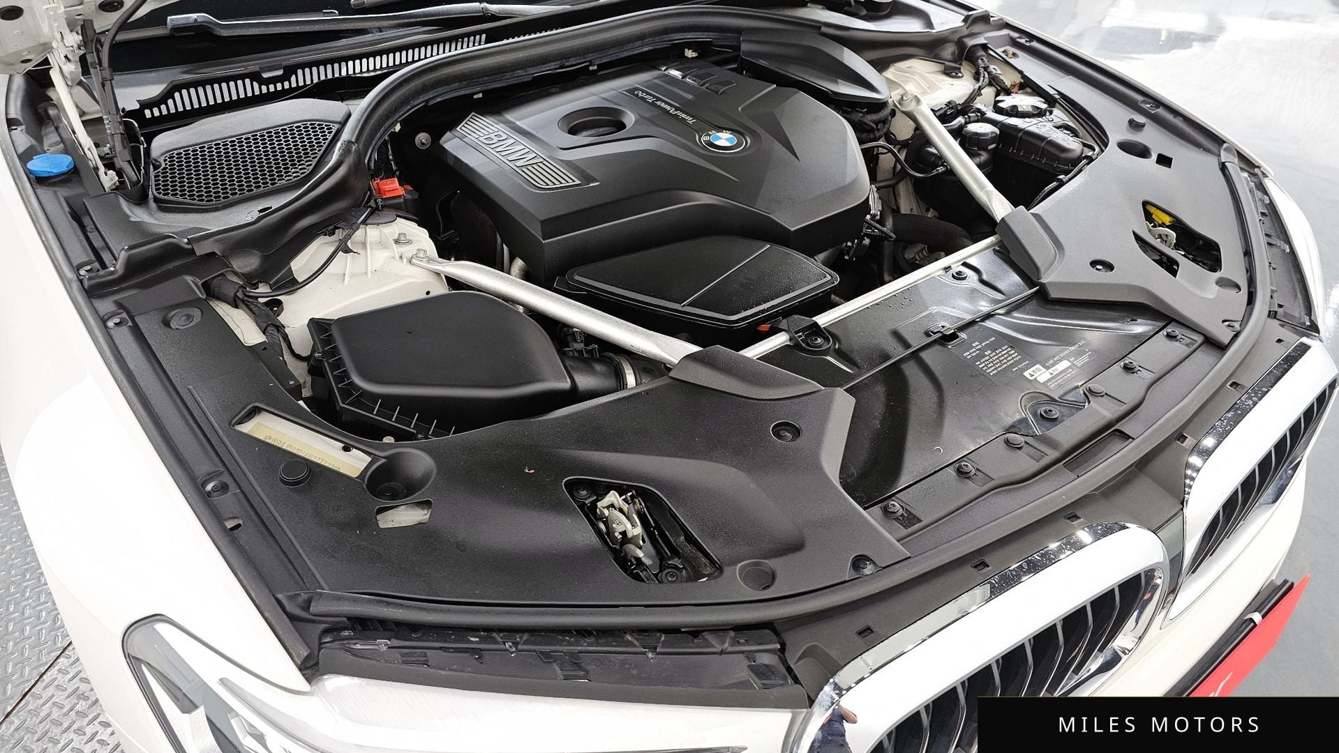 BMW 5 Series (G30) 2019 — миниатюра 6
