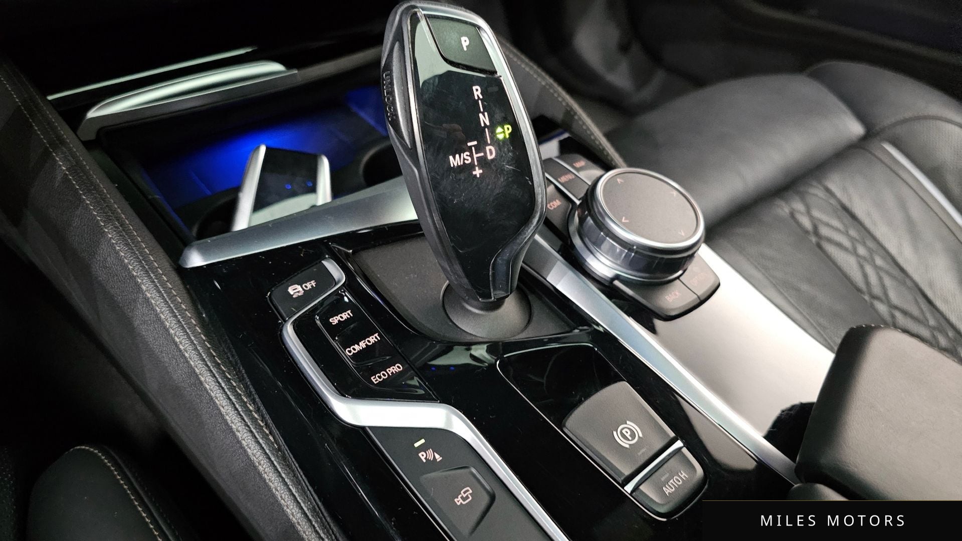 BMW 5 Series (G30) 2019 — миниатюра 12