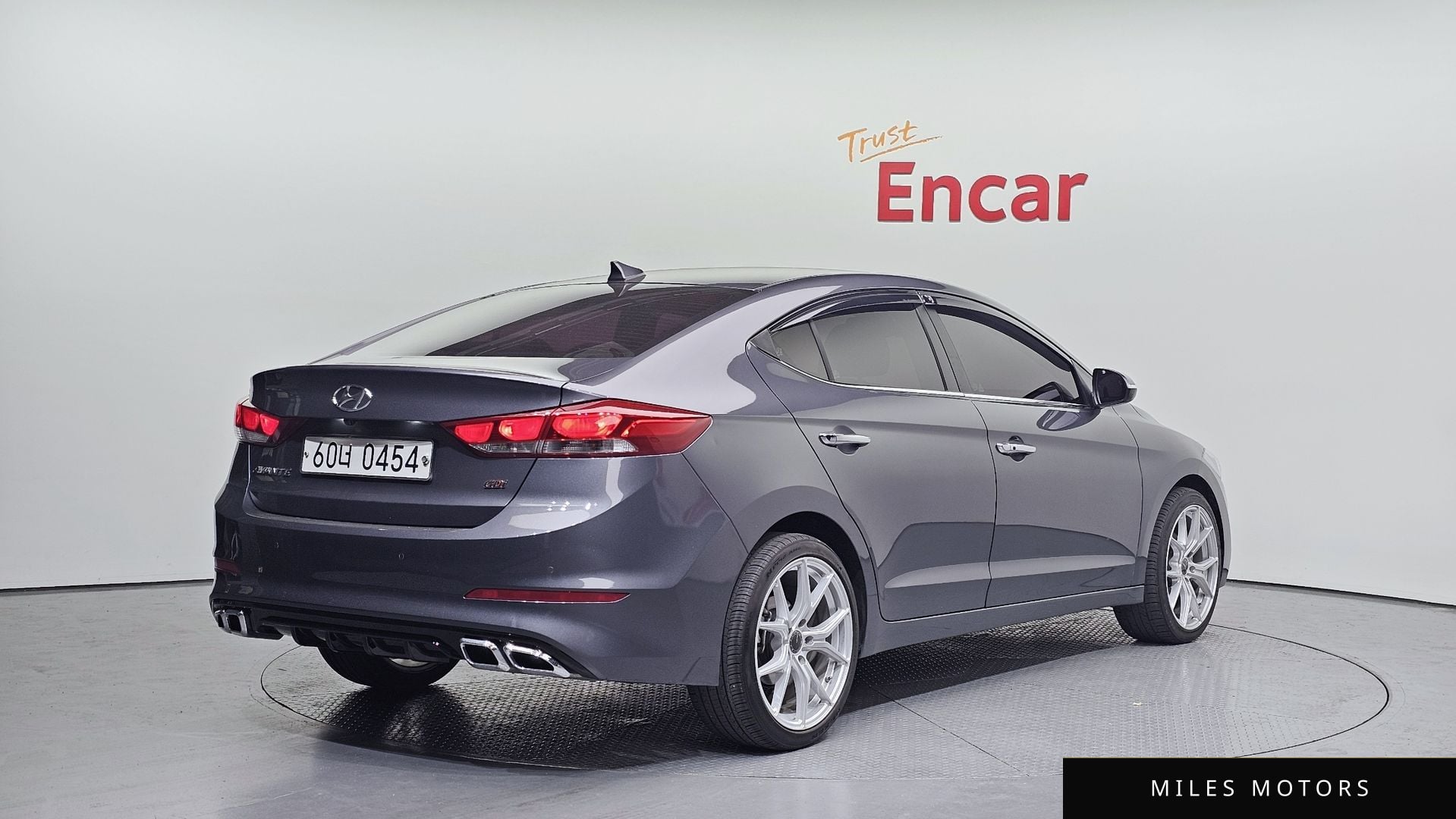 Hyundai AVANTE 2017 — миниатюра 2