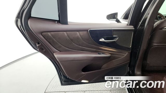 Лексус LS500 2018 — миниатюра 15