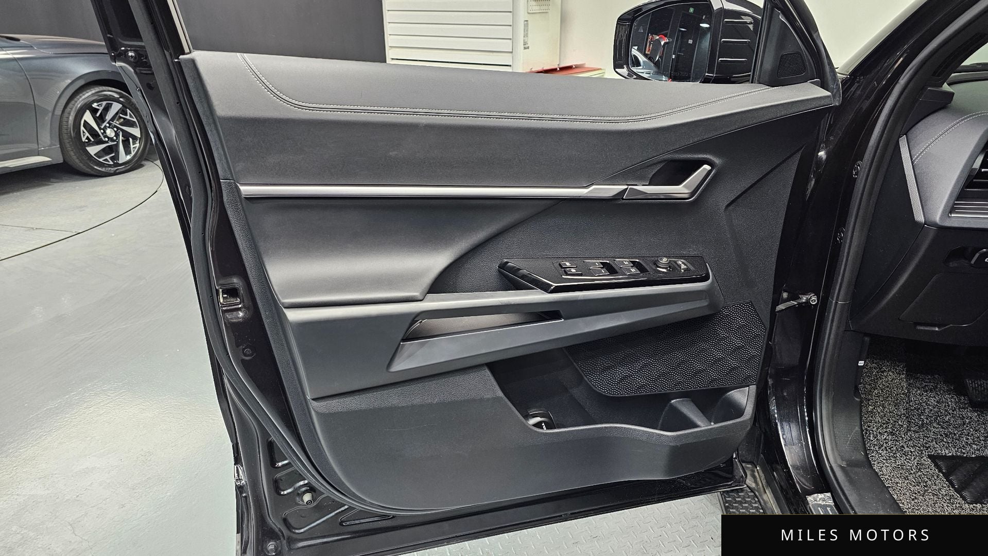 KG Mobility Torres 2023 — миниатюра 13