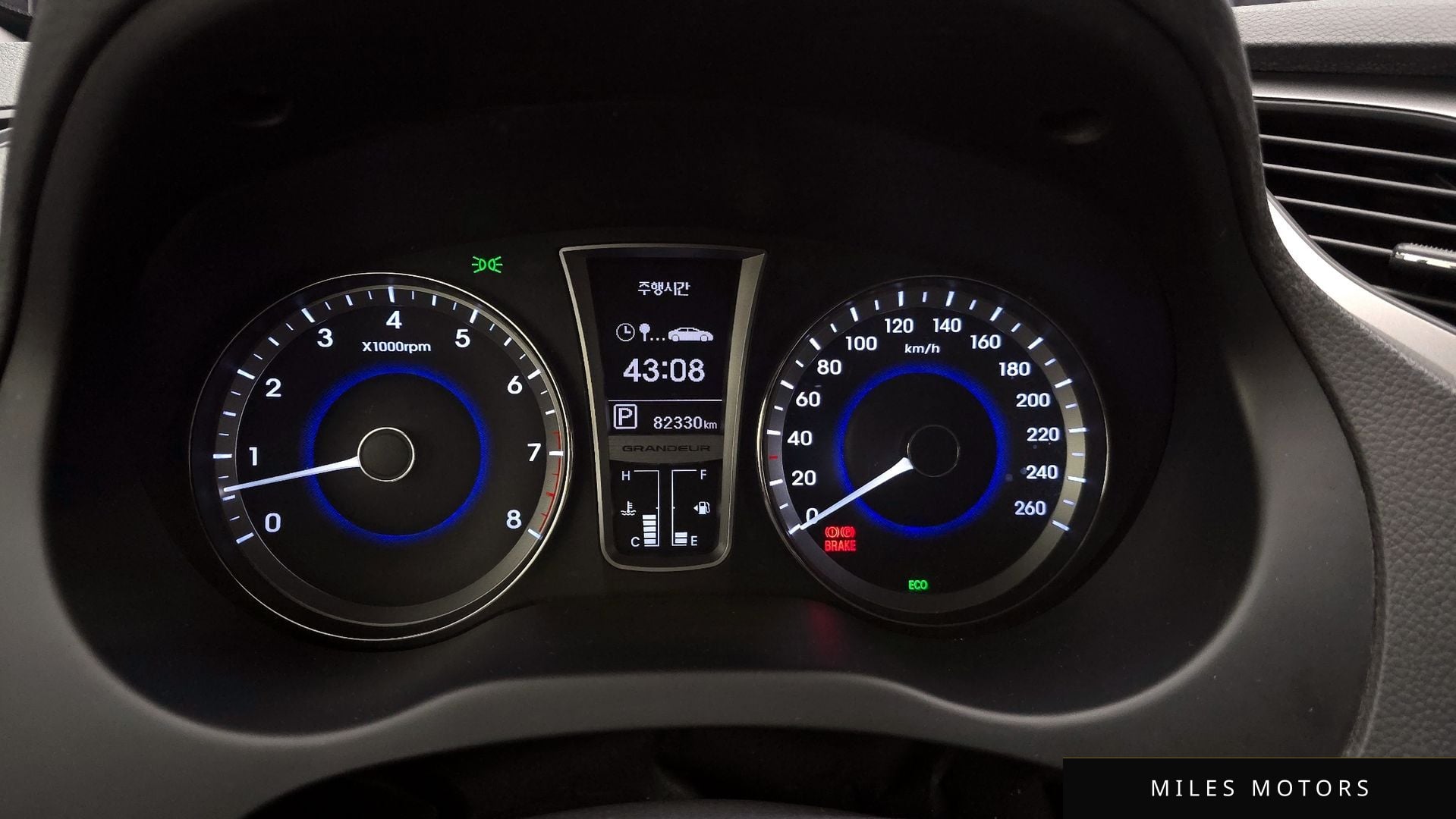 Hyundai Grandeur 2012 — миниатюра 8