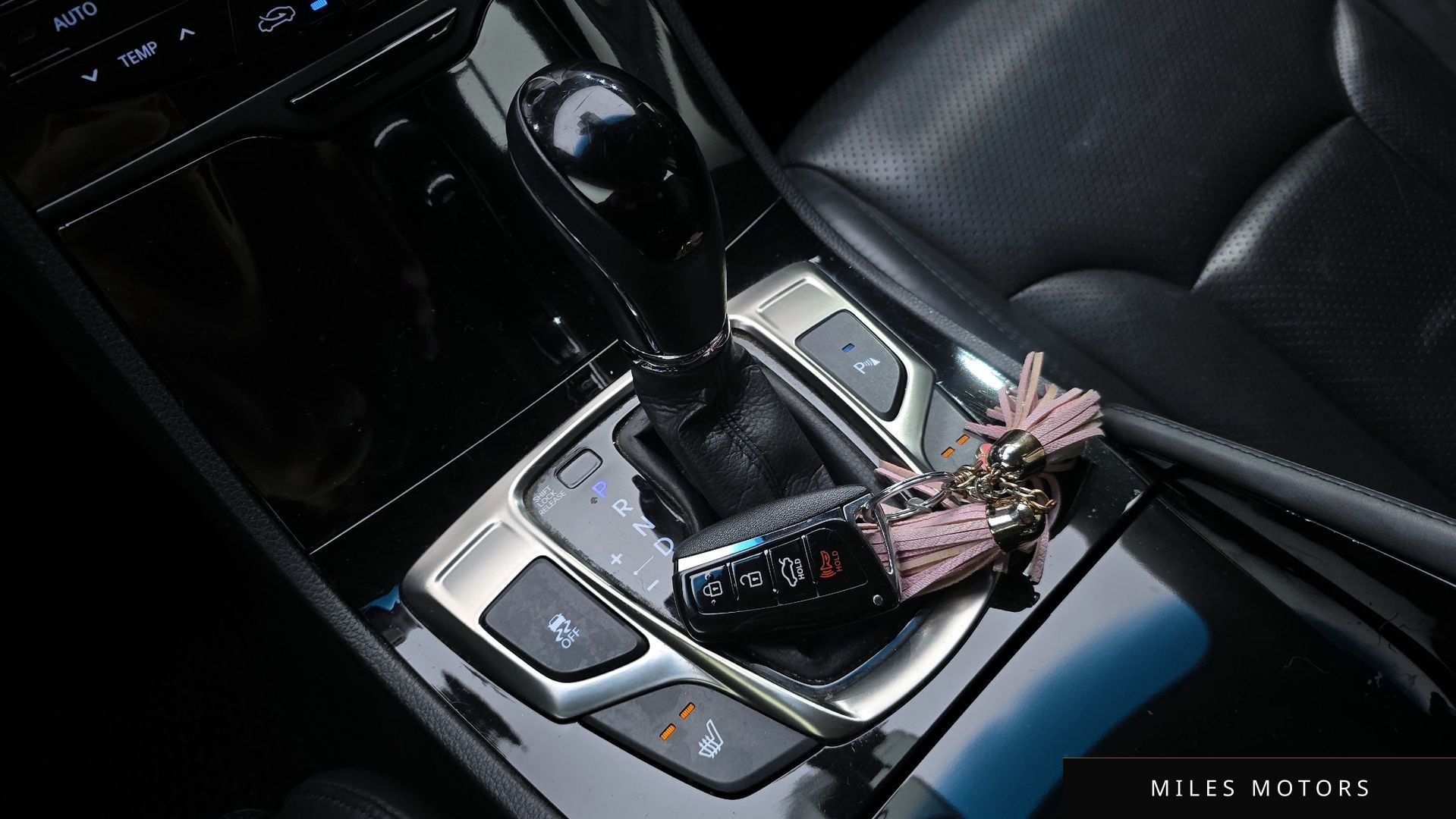 Hyundai Grandeur 2012 — миниатюра 9