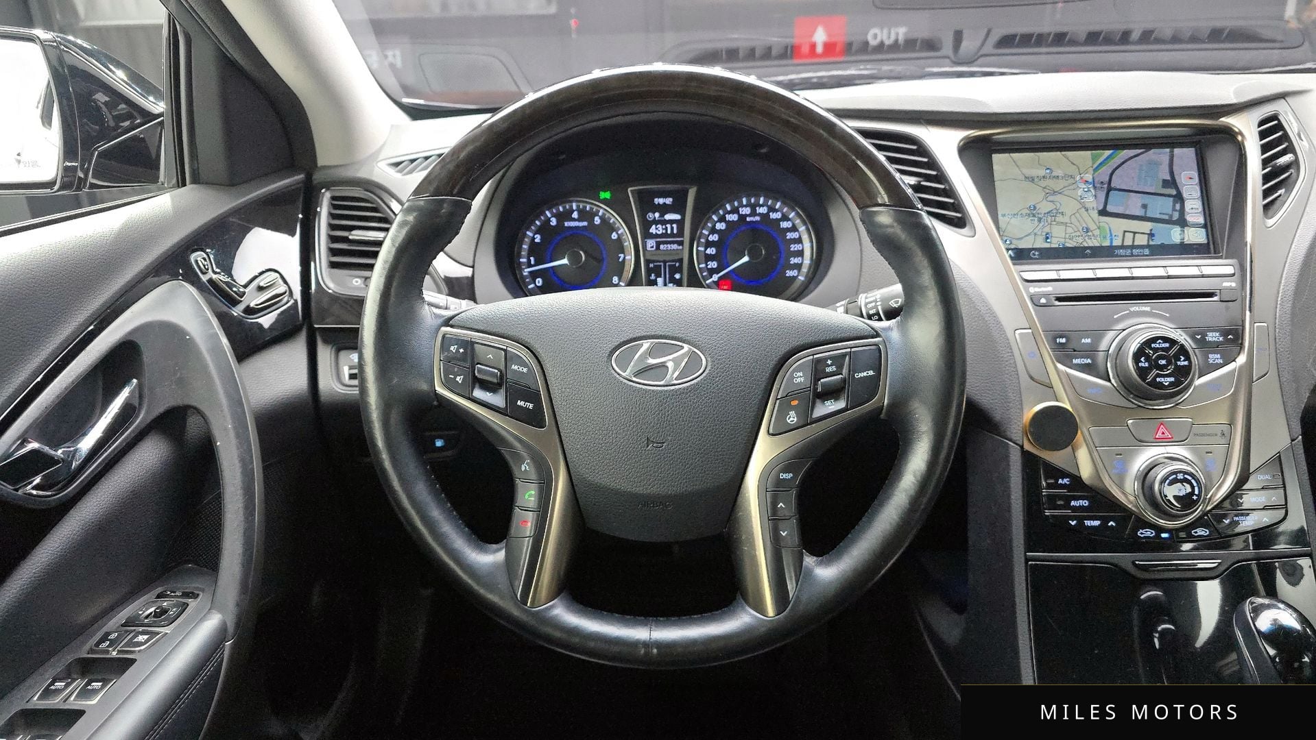 Hyundai Grandeur 2012 — миниатюра 13