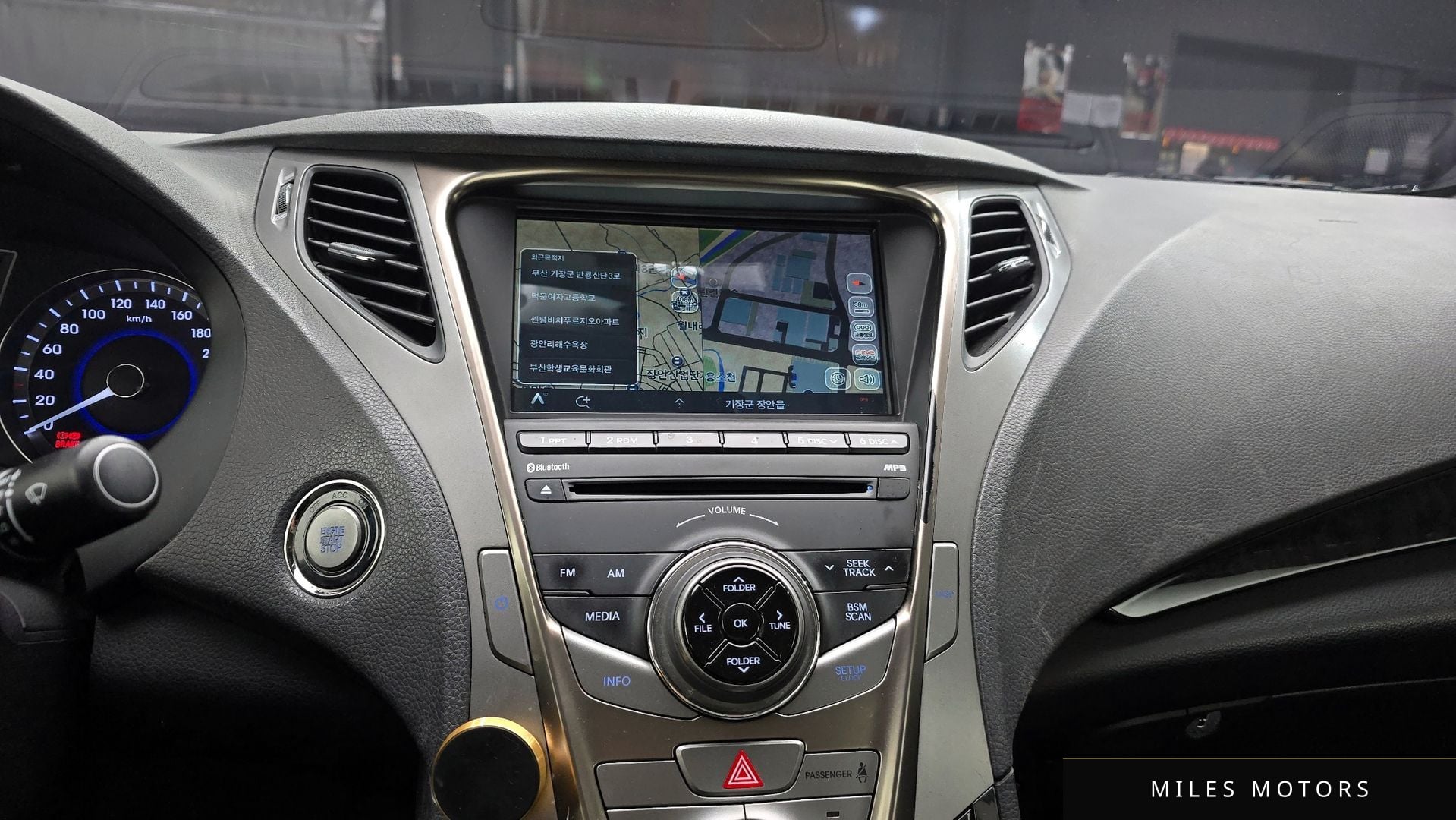 Hyundai Grandeur 2012 — миниатюра 15