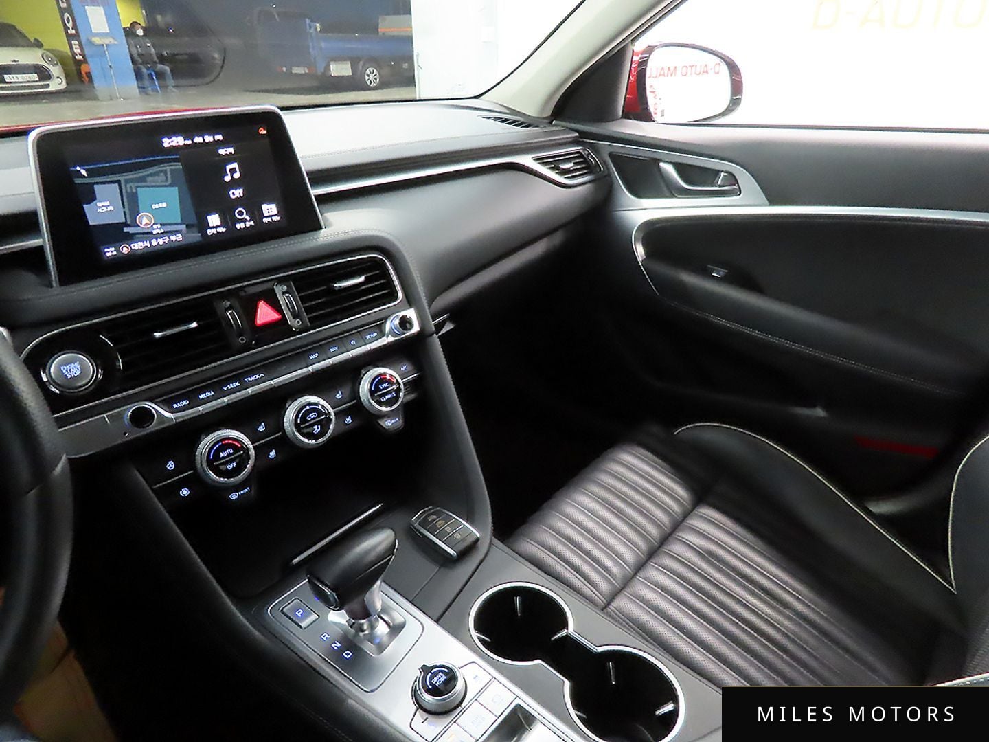 Genesis G70 2019 — миниатюра 11