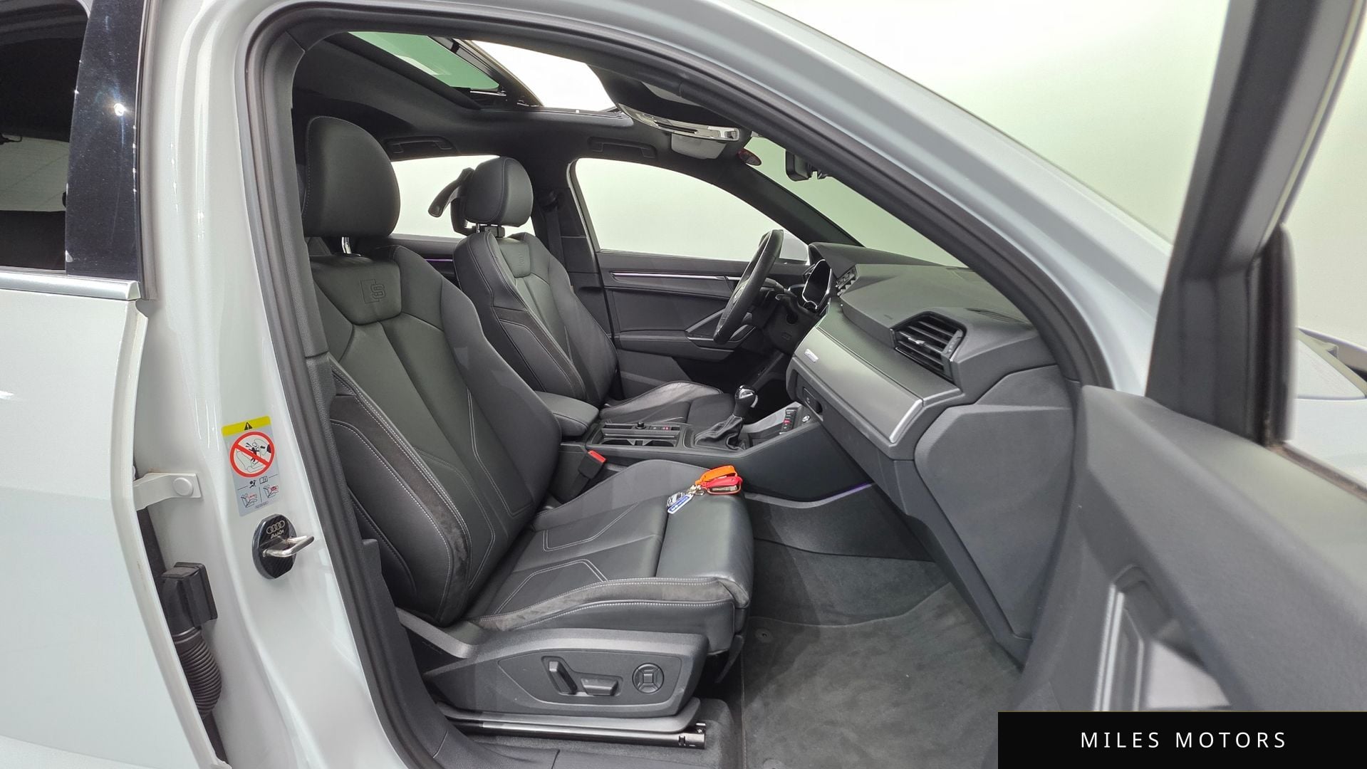Audi Q3 (F3) 2022 — миниатюра 13