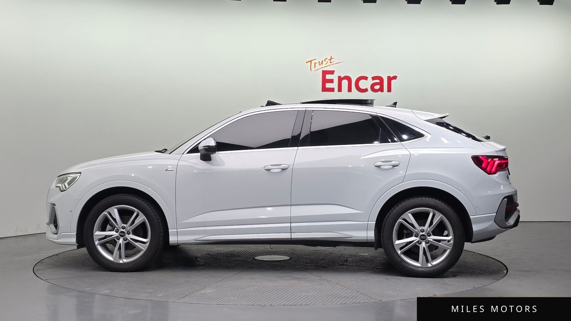 Audi Q3 (F3) 2022 — миниатюра 31
