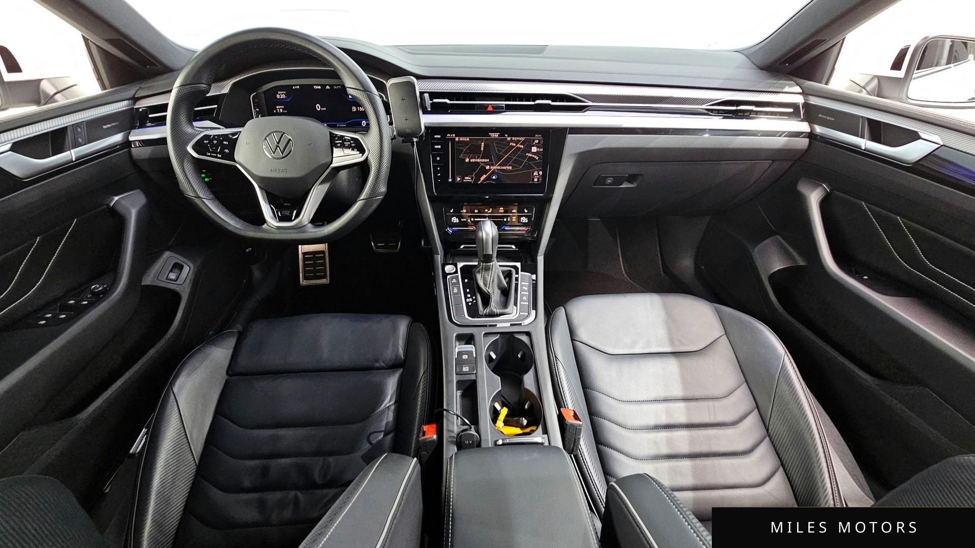 Volkswagen Arteon 2023 — миниатюра 10