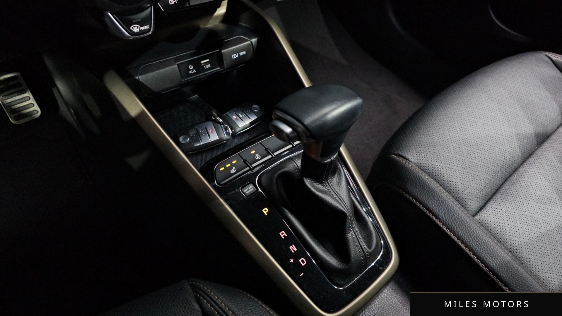 Kia Stonic 2018 — миниатюра 12