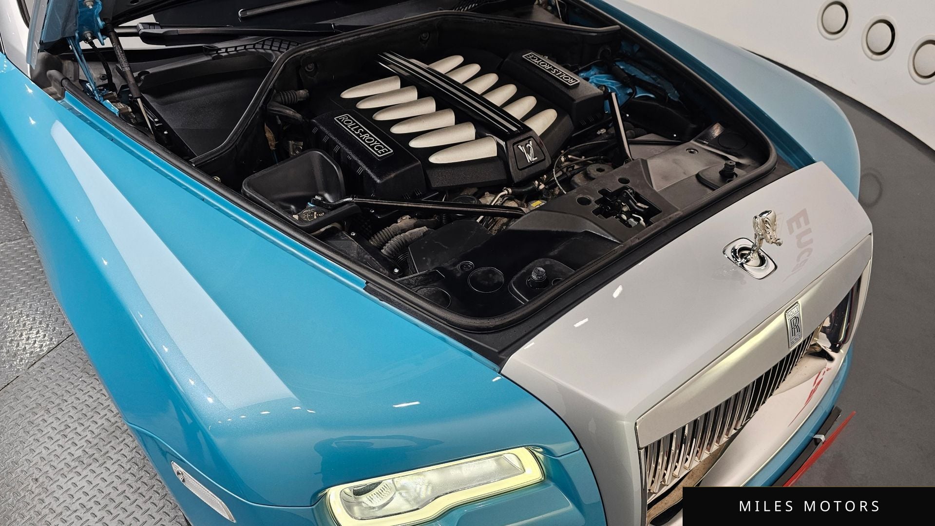 Rolls-Royce 던 2018 — миниатюра 6