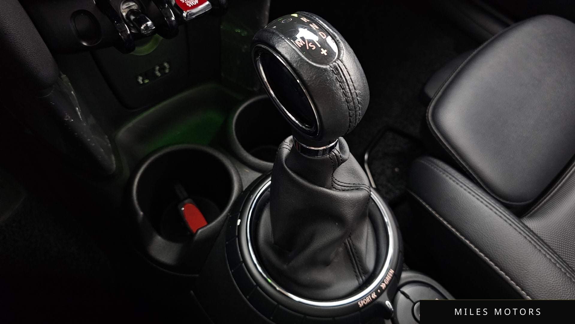 MINI Cooper D 2016 — миниатюра 9