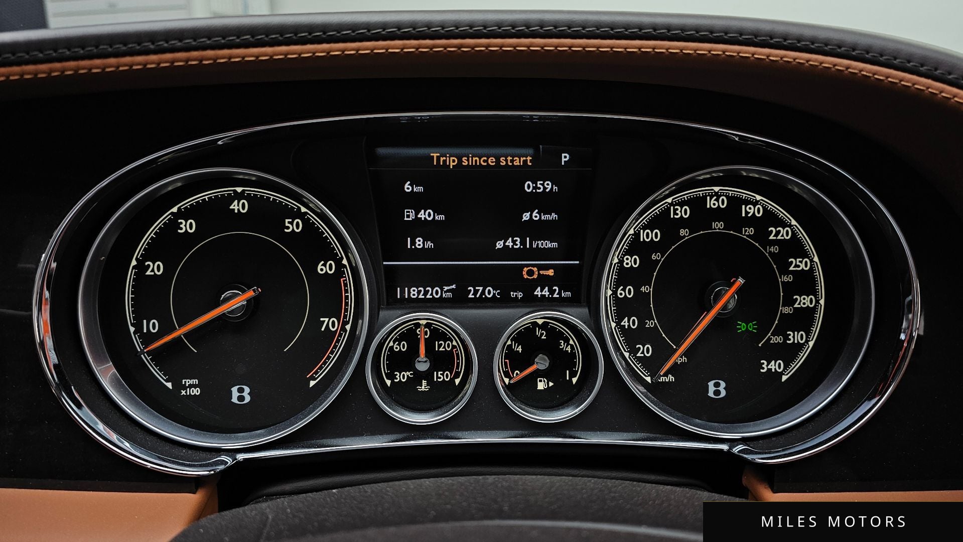 Bentley 컨티넨탈 GT 2016 — миниатюра 8