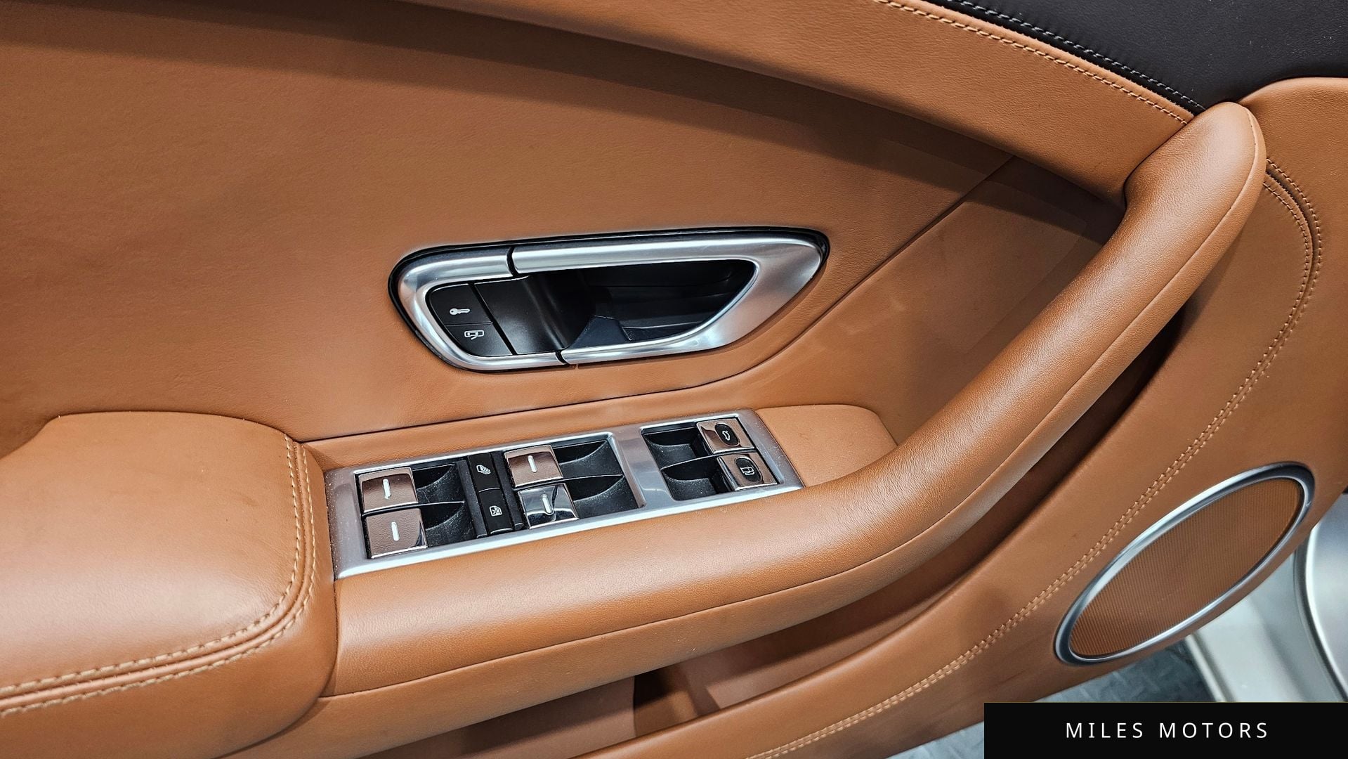 Bentley 컨티넨탈 GT 2016 — миниатюра 17