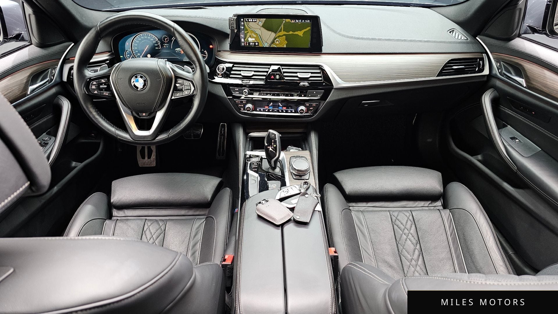 BMW 5 Series (G30) 2017 — миниатюра 7