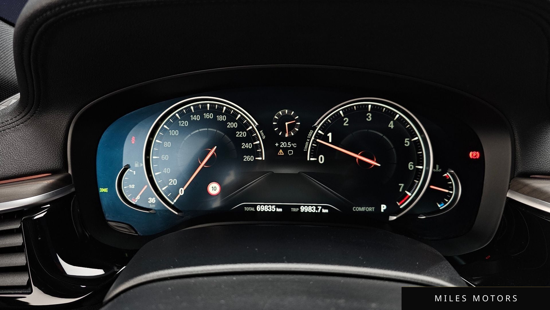 BMW 5 Series (G30) 2017 — миниатюра 8