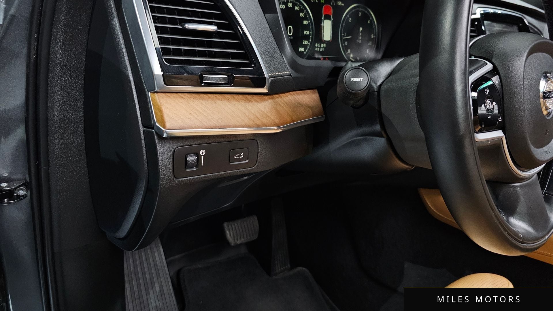 Volvo XC90 2020 — миниатюра 28