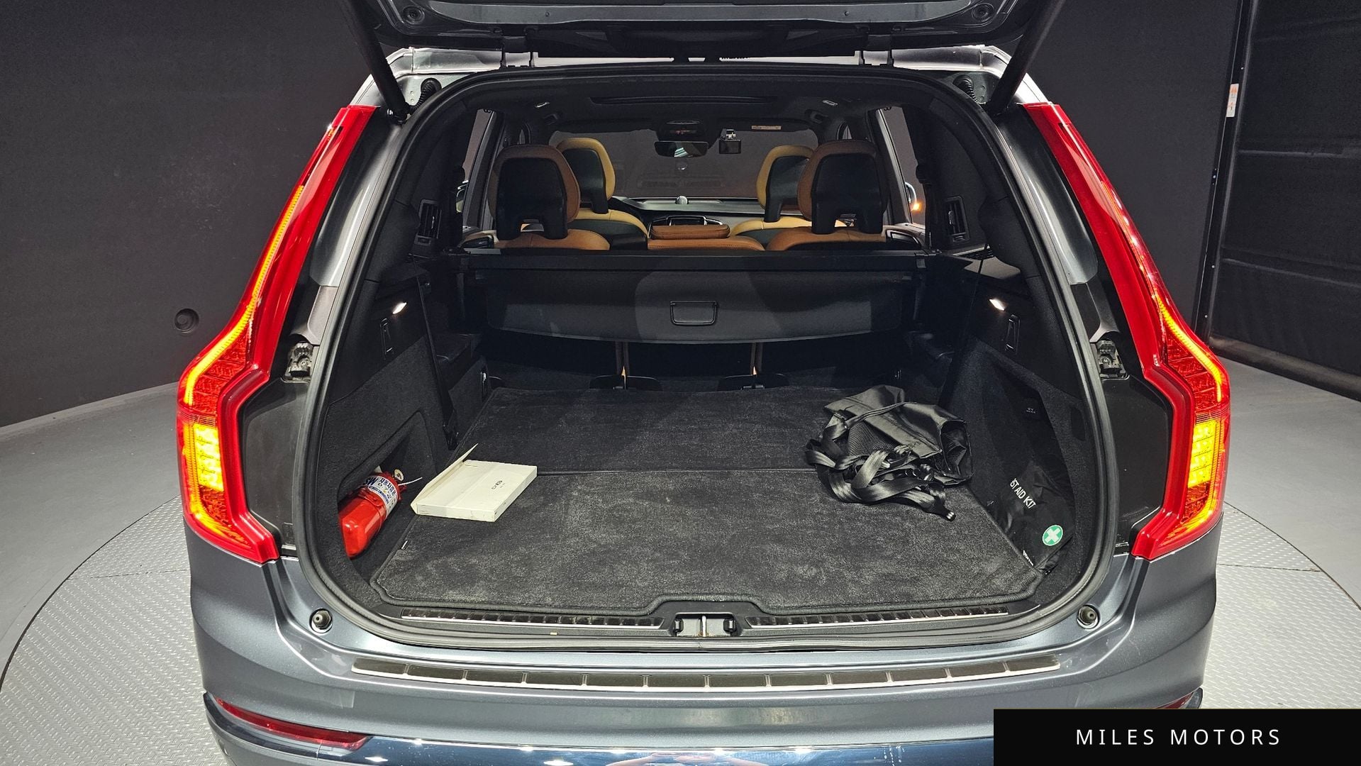 Volvo XC90 2020 — миниатюра 30