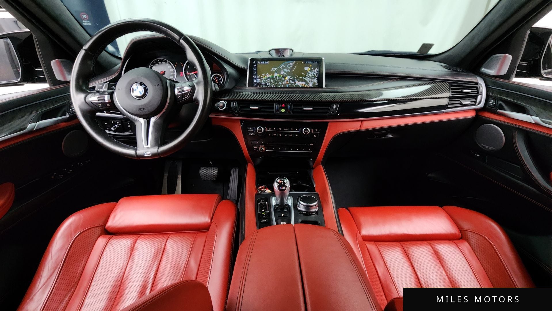 BMW X6M (F16) 2017 — миниатюра 10