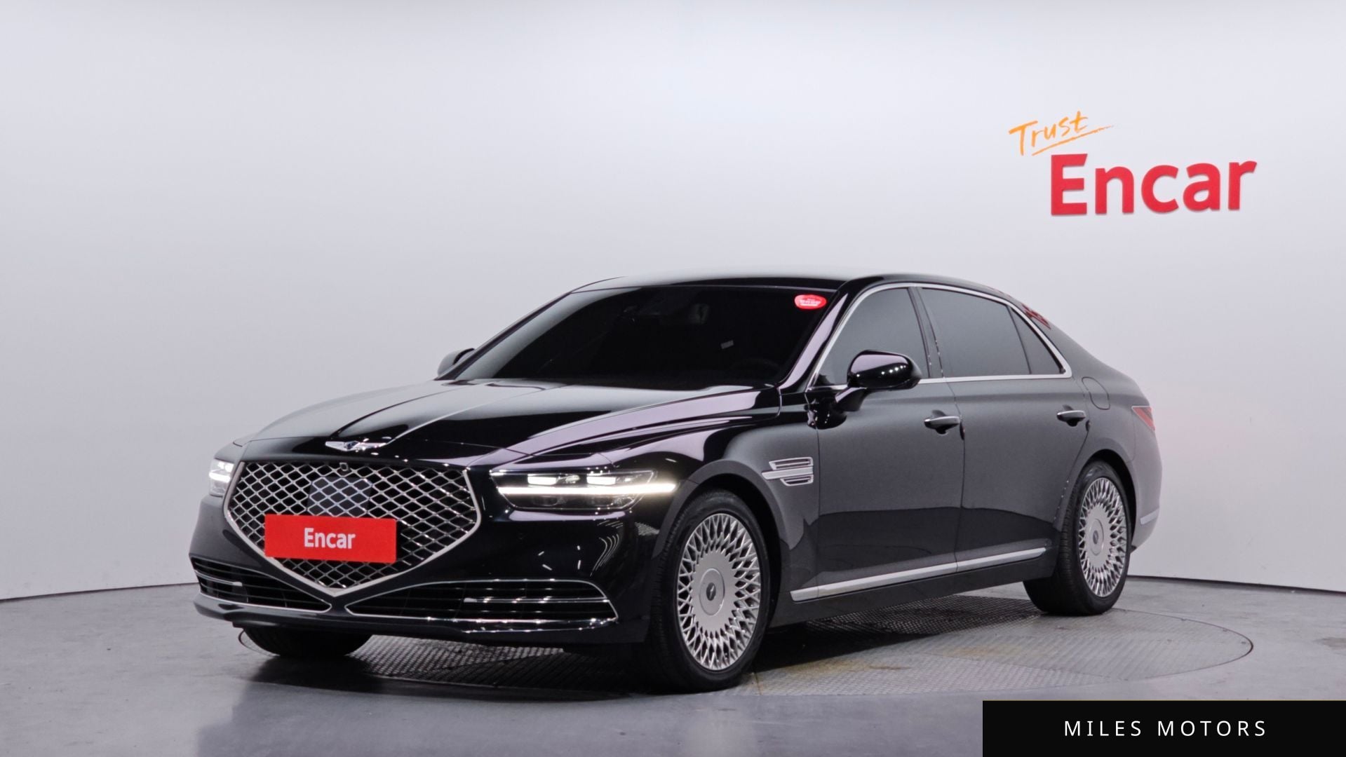 Genesis G90 2021 — фото 1 из 12