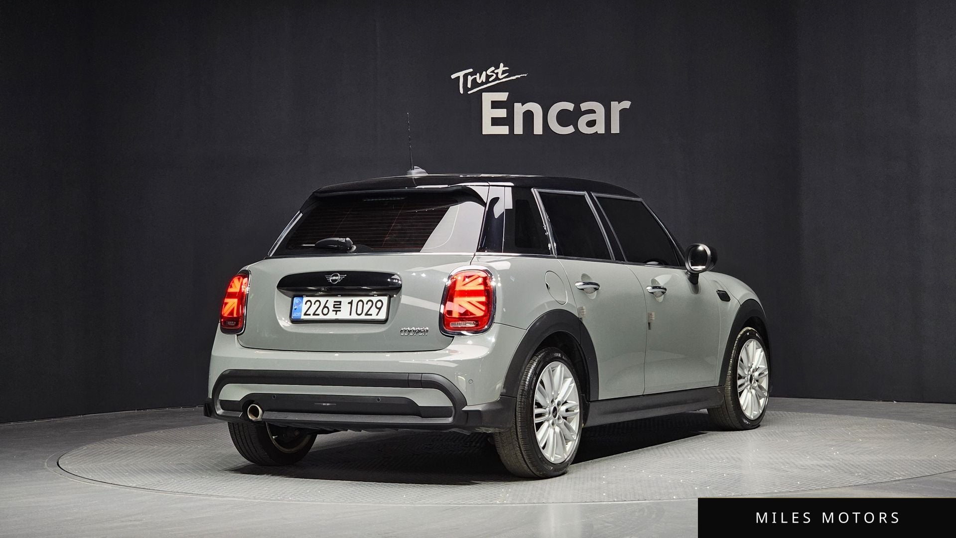 MINI 쿠퍼 2022 — миниатюра 2