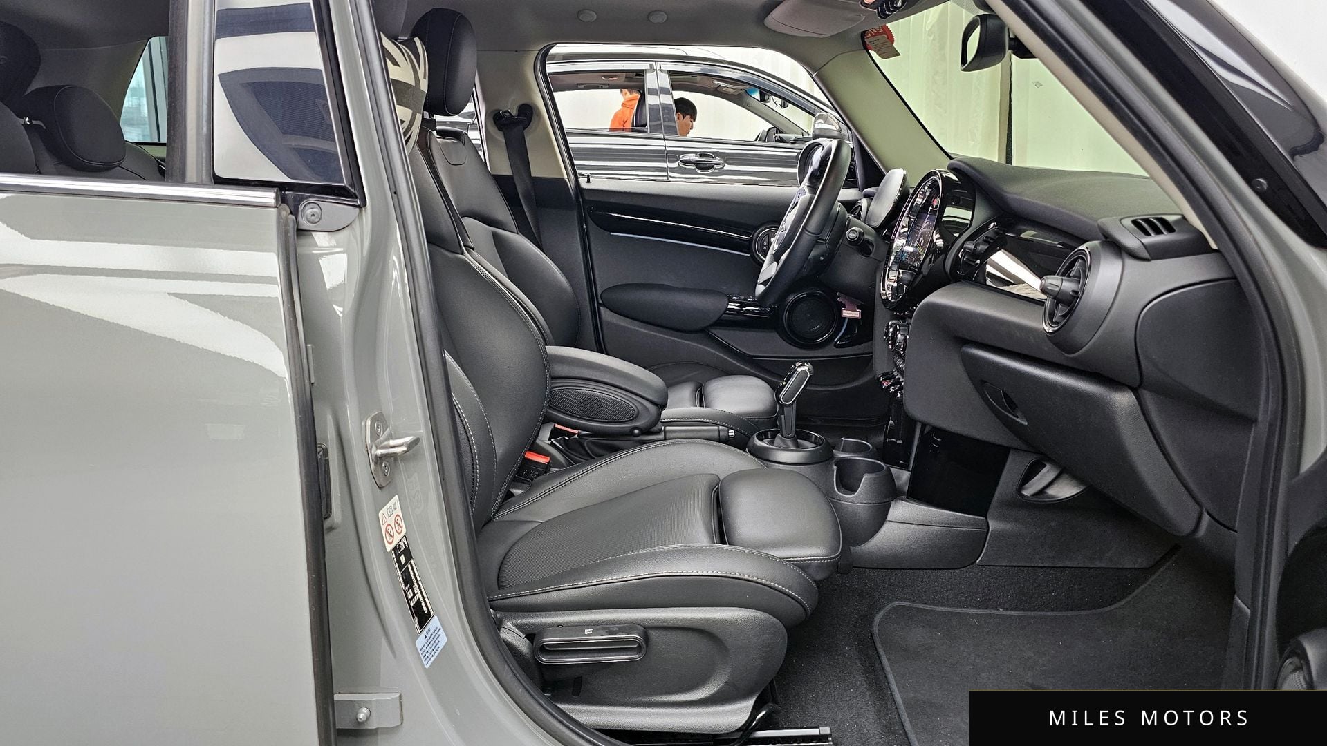 MINI 쿠퍼 2022 — миниатюра 11